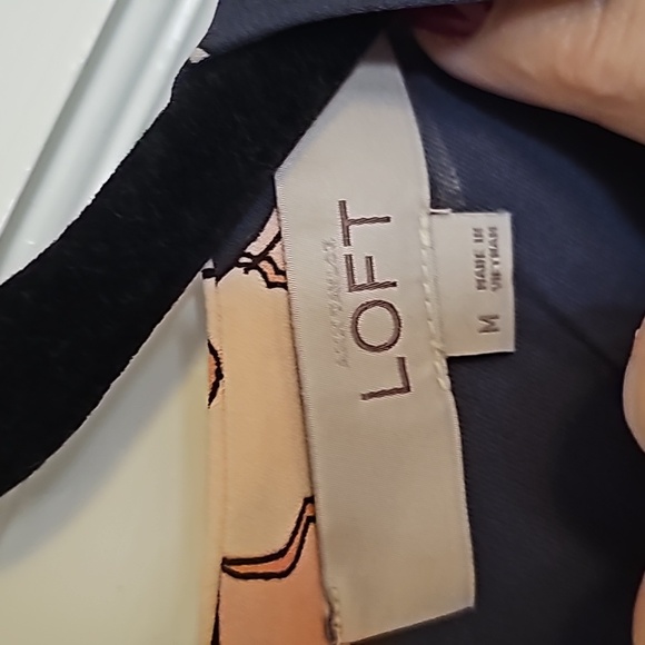 Loft Blouse - Picture 3 of 4